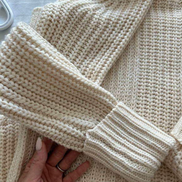 Max Studio knit turtleneck dress- size S - Picture 9 of 9